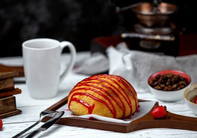 white-bread-topped-with-fruit-syrup_140725-1893